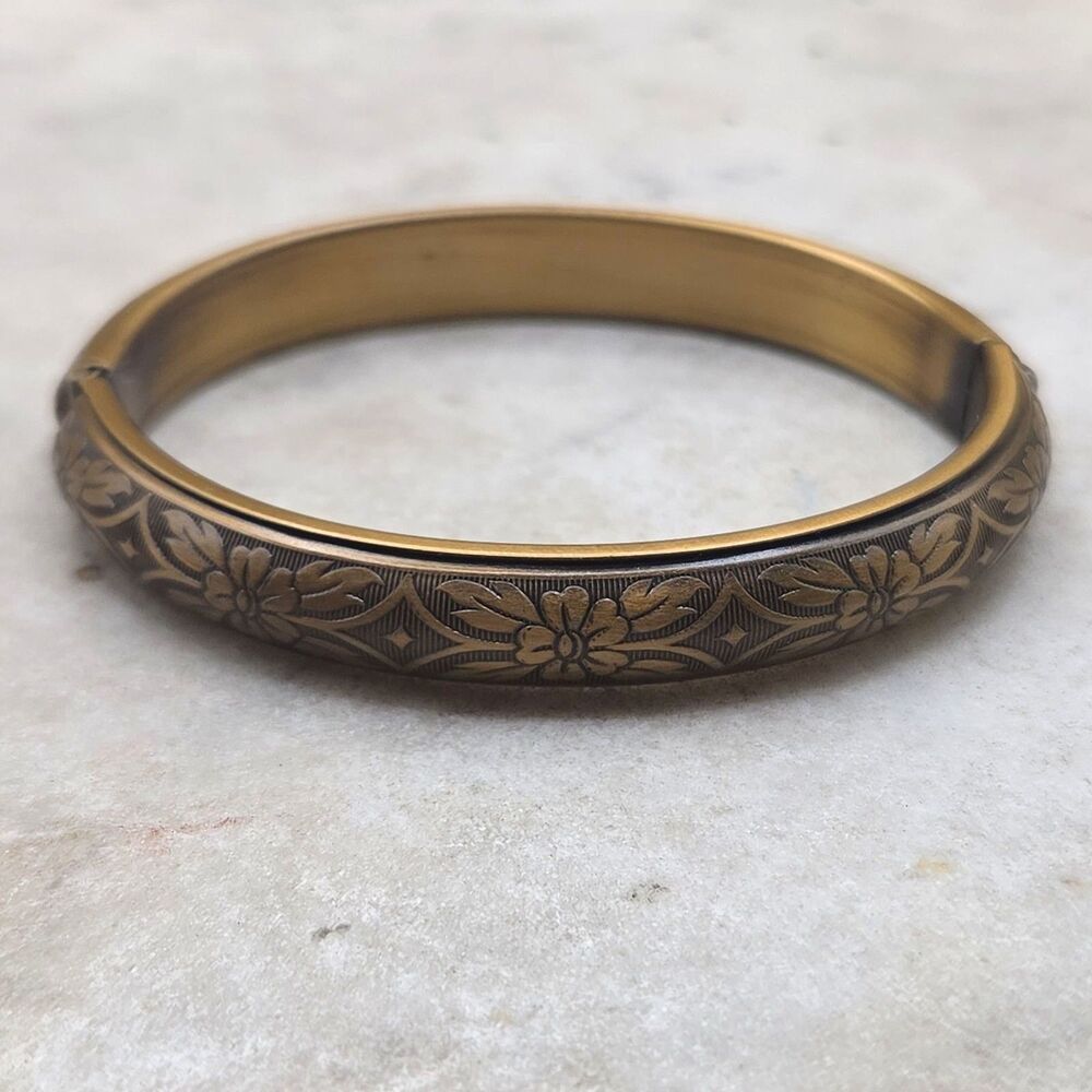 Vintage Brass Tone Clamper Bracelet Floral Engraving 80s Bangle Delicate Jewelry